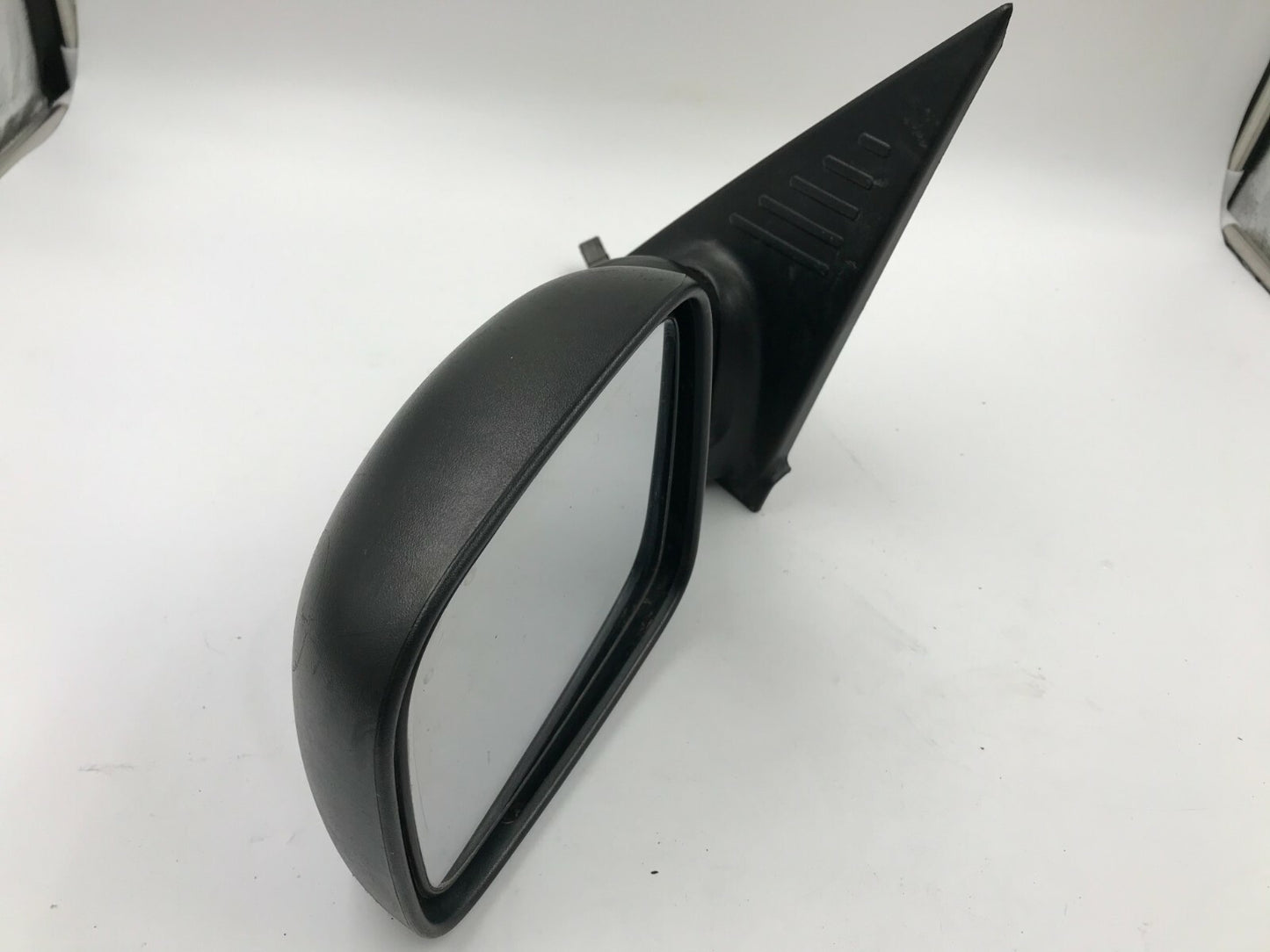 2002-2007 Jeep Liberty Driver Side View Power Door Mirror Black OEM A04B51004