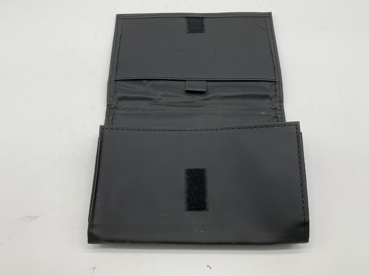 2017 Dodge Grand Caravan Owners Manual Set with Case OEM R01B29026