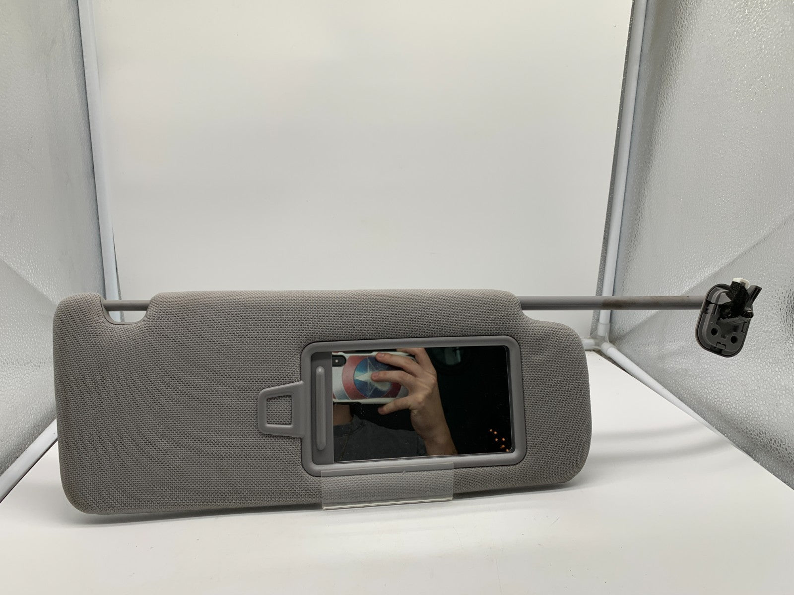 2015-2019 Hyundai Sonata Passenger Side Sun Visor Gray OEM A04B08016