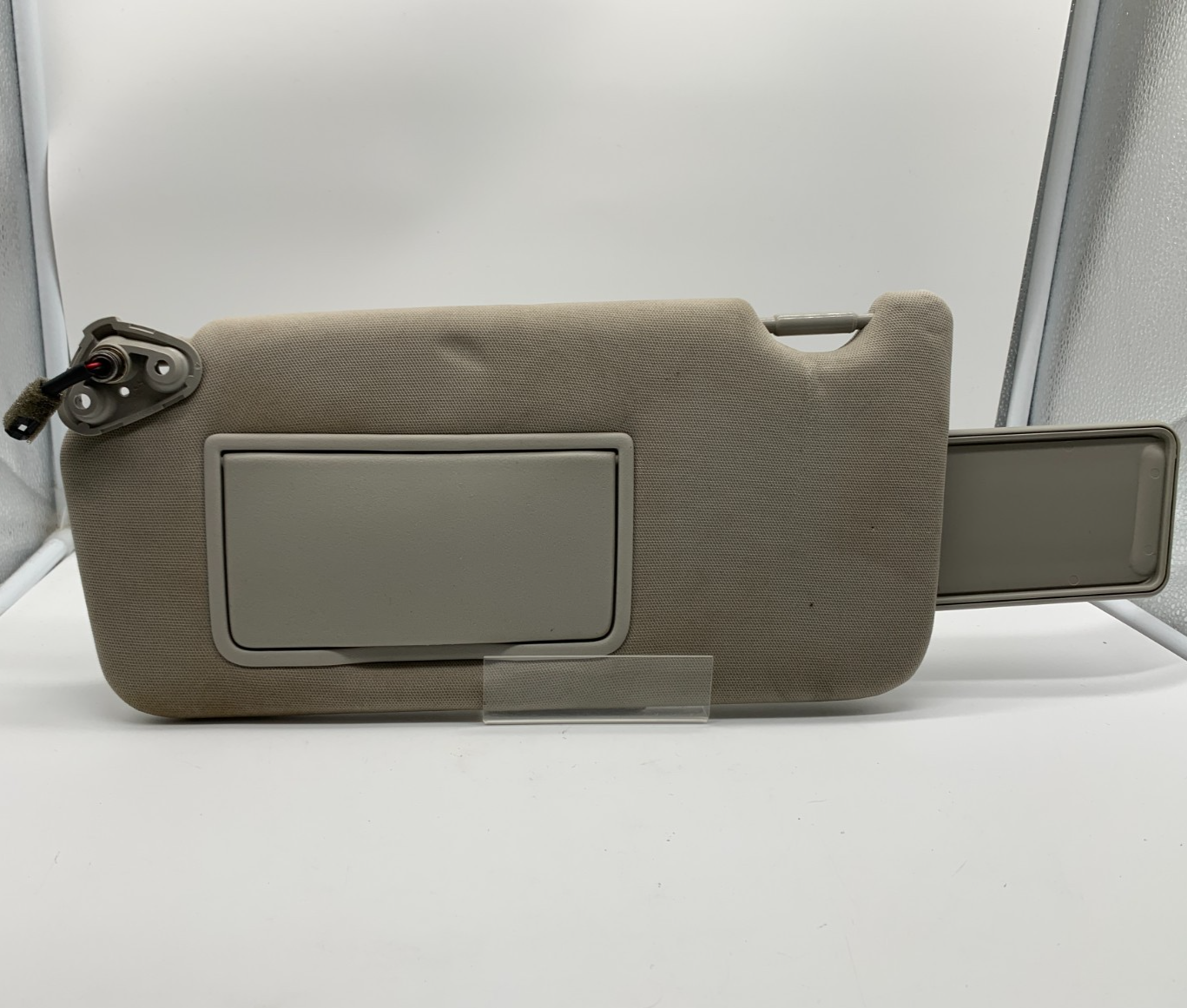 2010-2014 Subaru Legacy Driver Sun Visor Gray Illuminated OEM B04B36009