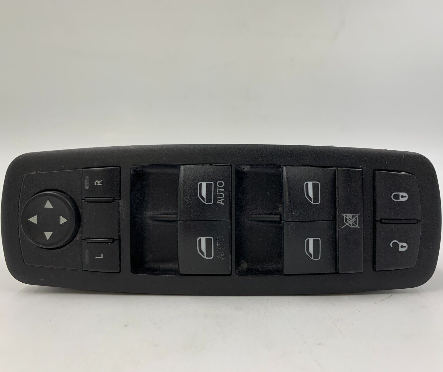 2012-2016 Chrysler Town & Country Master Power Window Switch OEM B03B25061