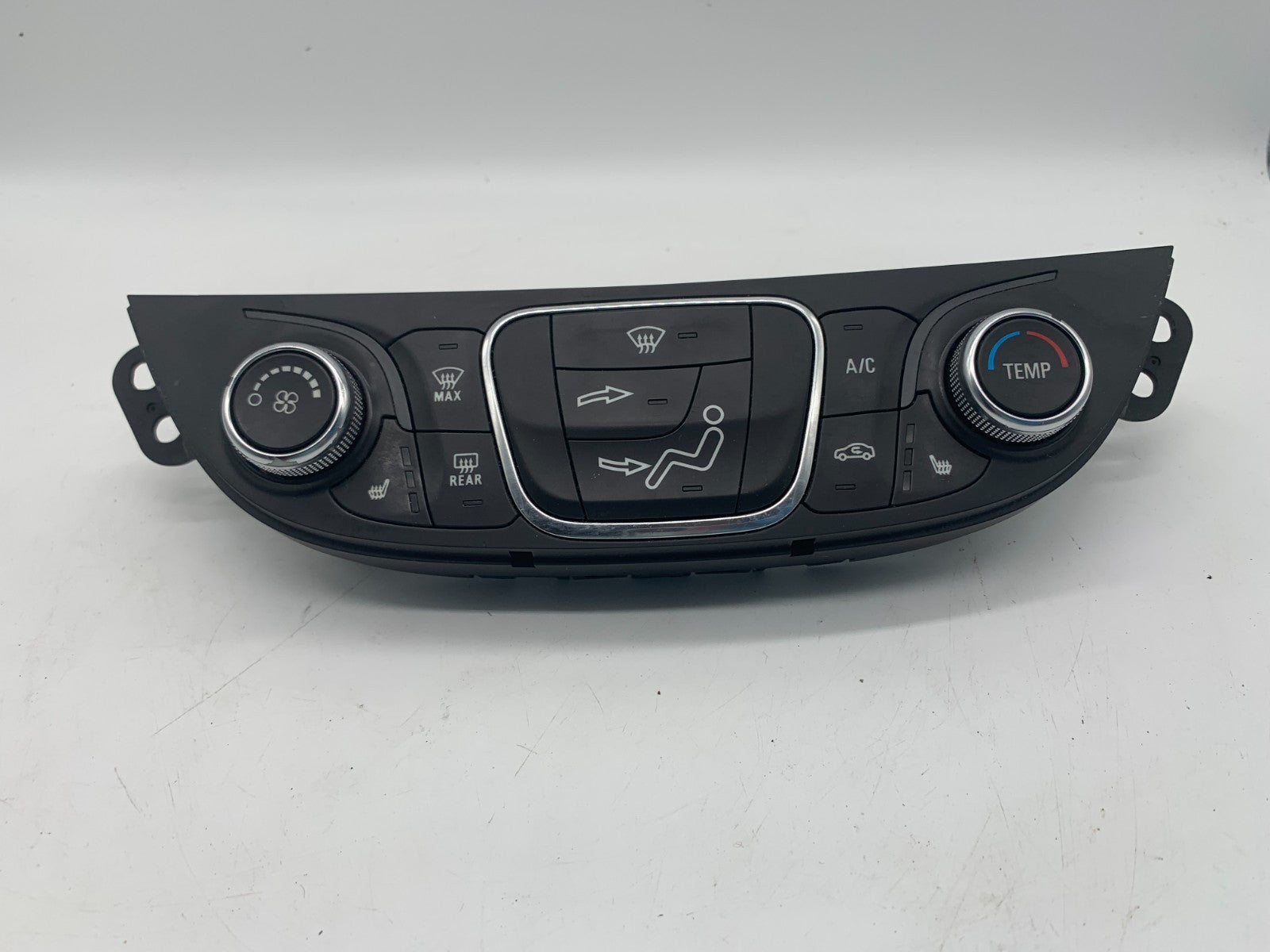 2016-2017 Chevrolet Malibu Climate Control AC Heater Unit OEM D02B64018