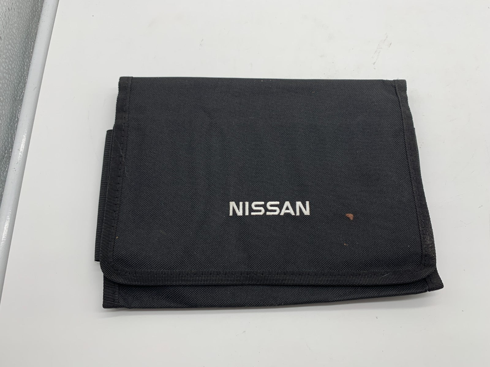 2015 Nissan NV200 Owners Manual with Case OEM C01B49005