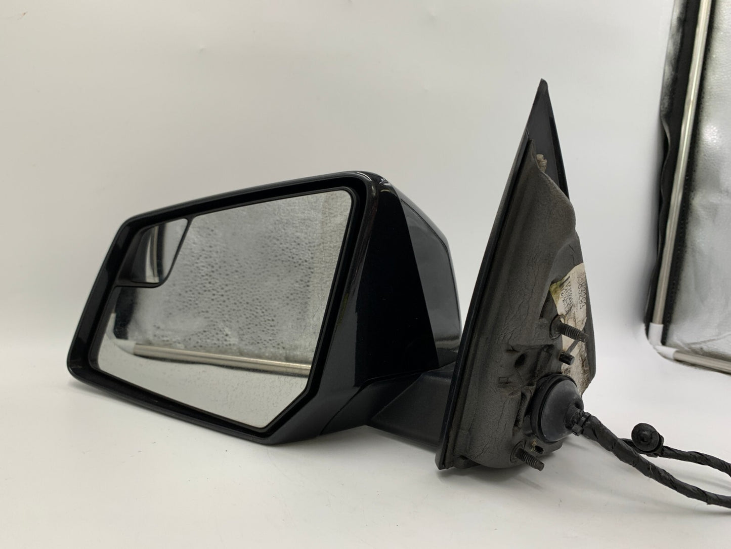 2009-2014 Chevrolet Traverse Driver Power Door Mirror Black OEM B02B54001