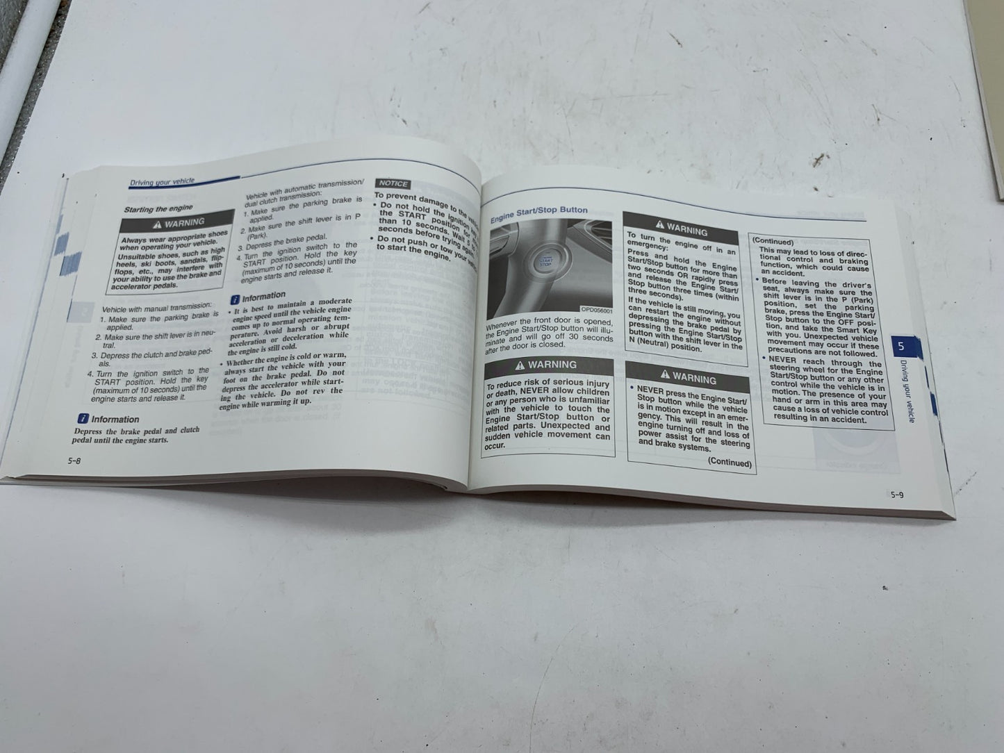 2019 Hyundai Elantra GT Owners Manual Set OEM B03B51022
