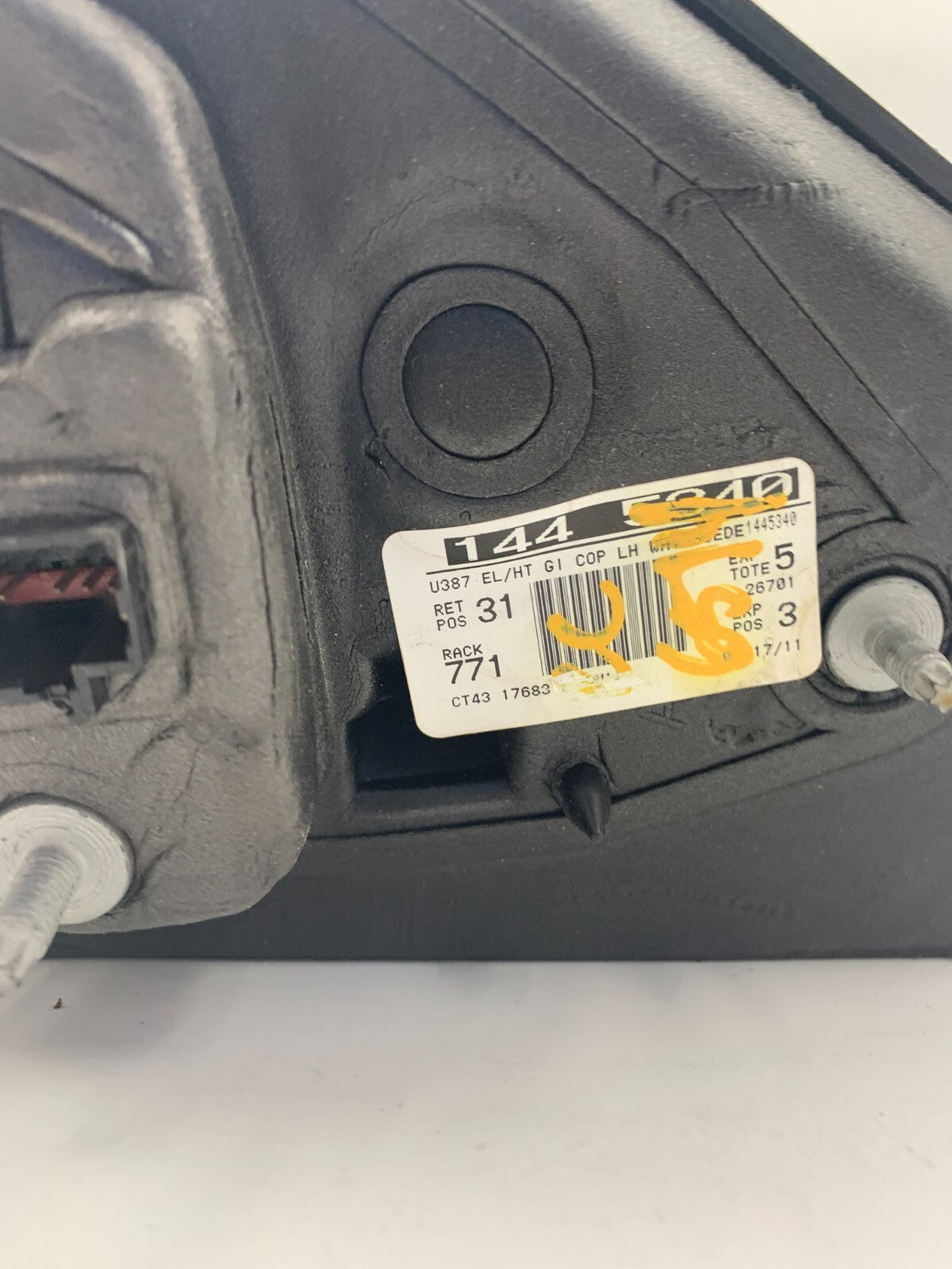 2010-2019 Ford Taurus Driver Side View Power Door Mirror White OEM E02B49066