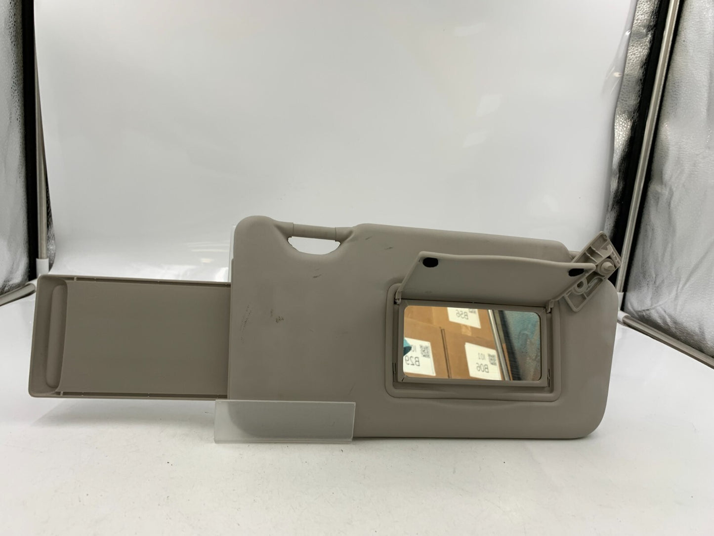 2015-2019 Nissan Versa Passenger Sun Visor Gray OEM D03B42002