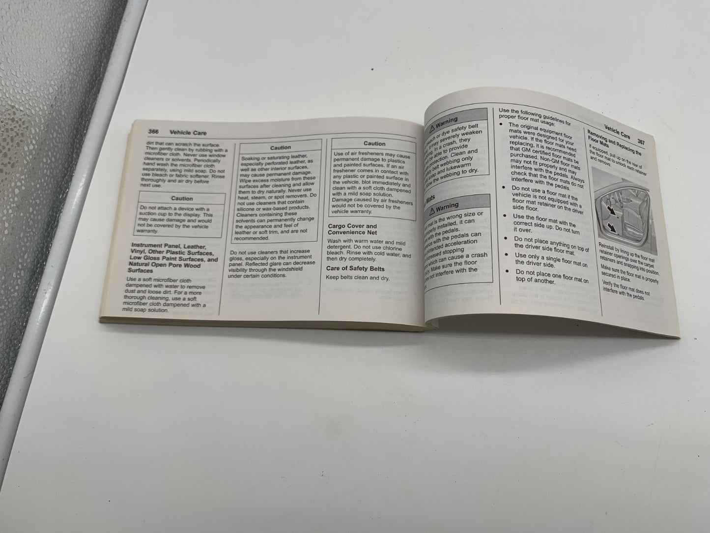 2016 Chevrolet Malibu Owners Manual OEM C02B56003