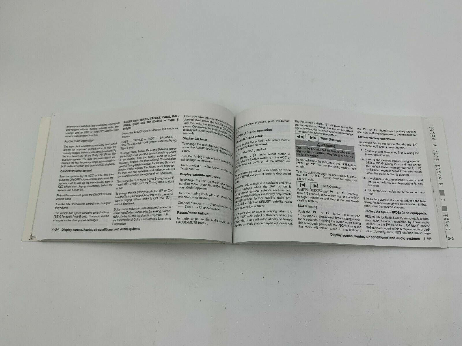 2004 Nissan Maxima Owners Manual OEM D02B25087