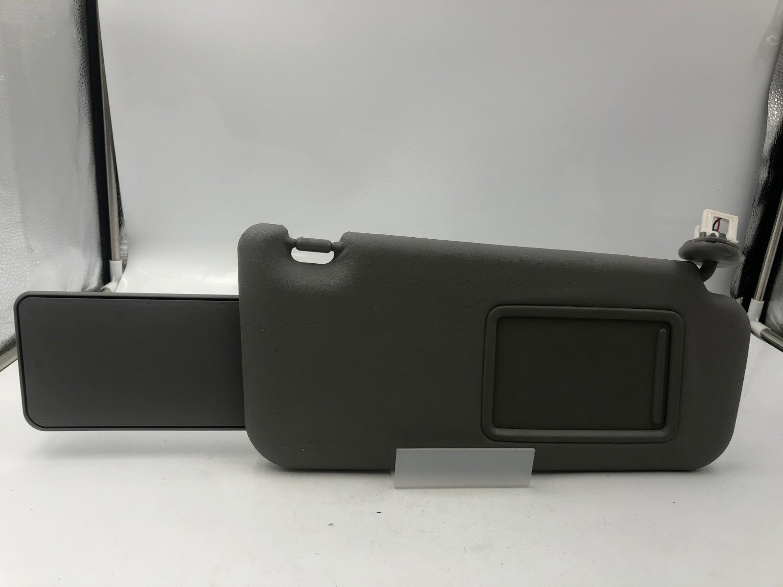 2006-2009 Toyota Rav4 Passenger Sun Visor Gray Illuminated OEM A04B28036