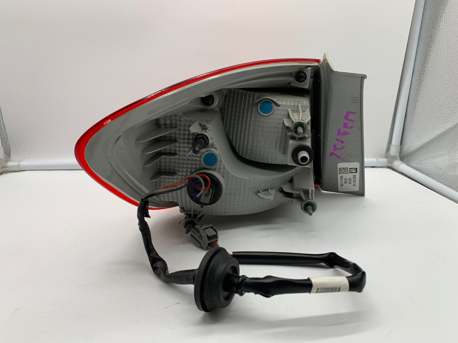 2016 Chevrolet Cruze Passenger Side Tail Light Taillight OEM C03B50026