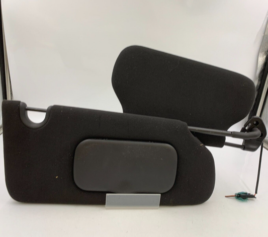 2006-2007 Cadillac DTS Passenger Sun Visor Black Illuminated OEM B03B05081