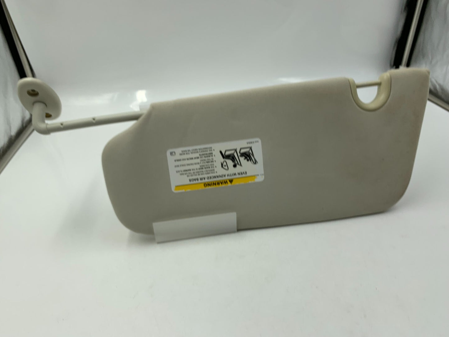 2007-2009 Jeep Patriot Passenger Sun Visor Sunvisor Gray OEM B04B34090