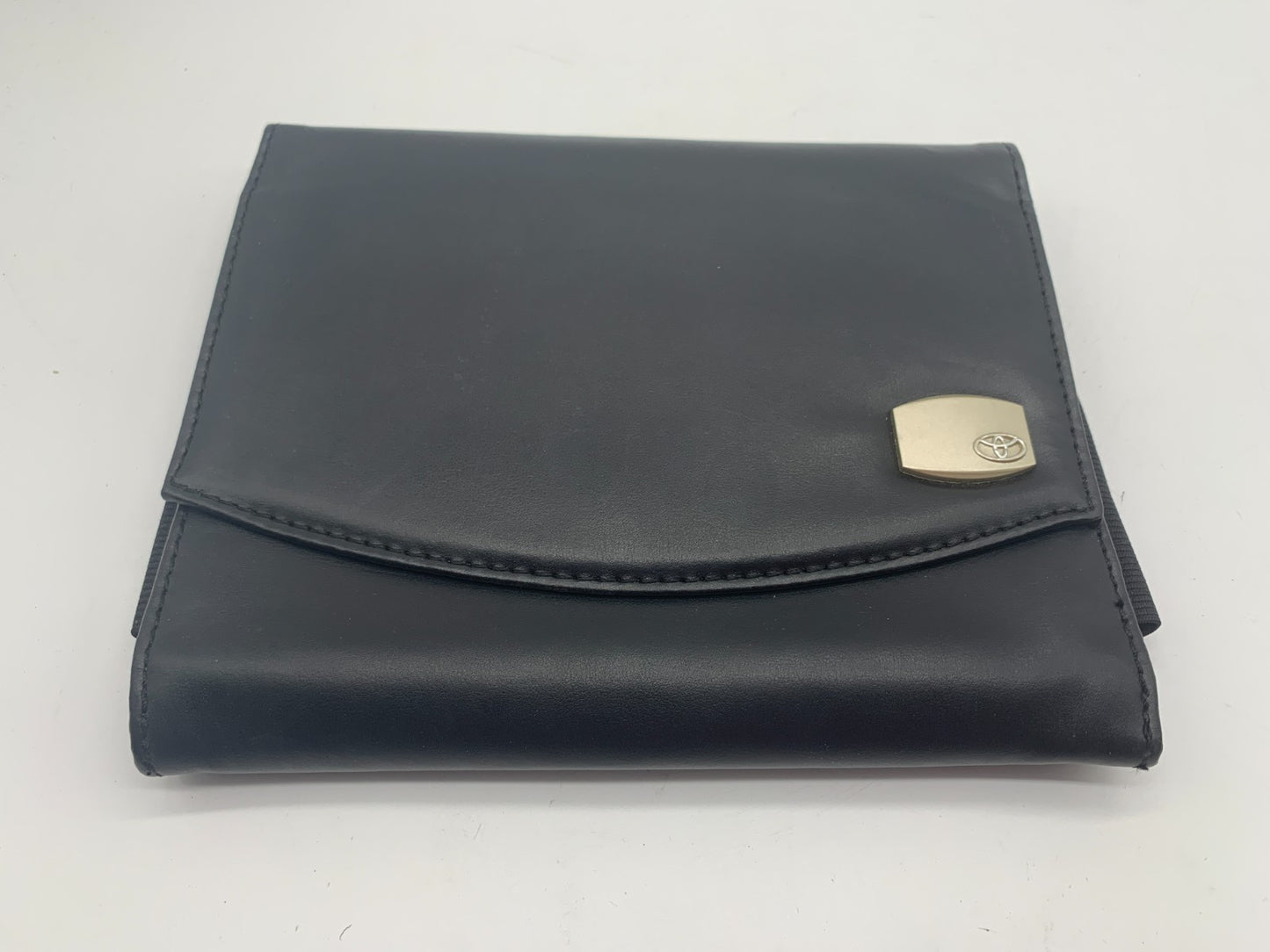 2015 Toyota Camry Owners Manual Set with Case OEM