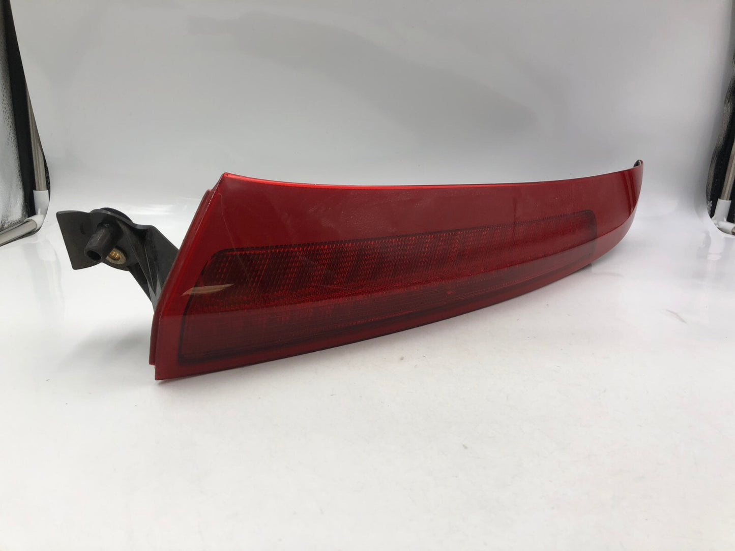 2003-2006 Volvo XC90 Driver Side Upper Tail Light Taillight OEM F01B70001