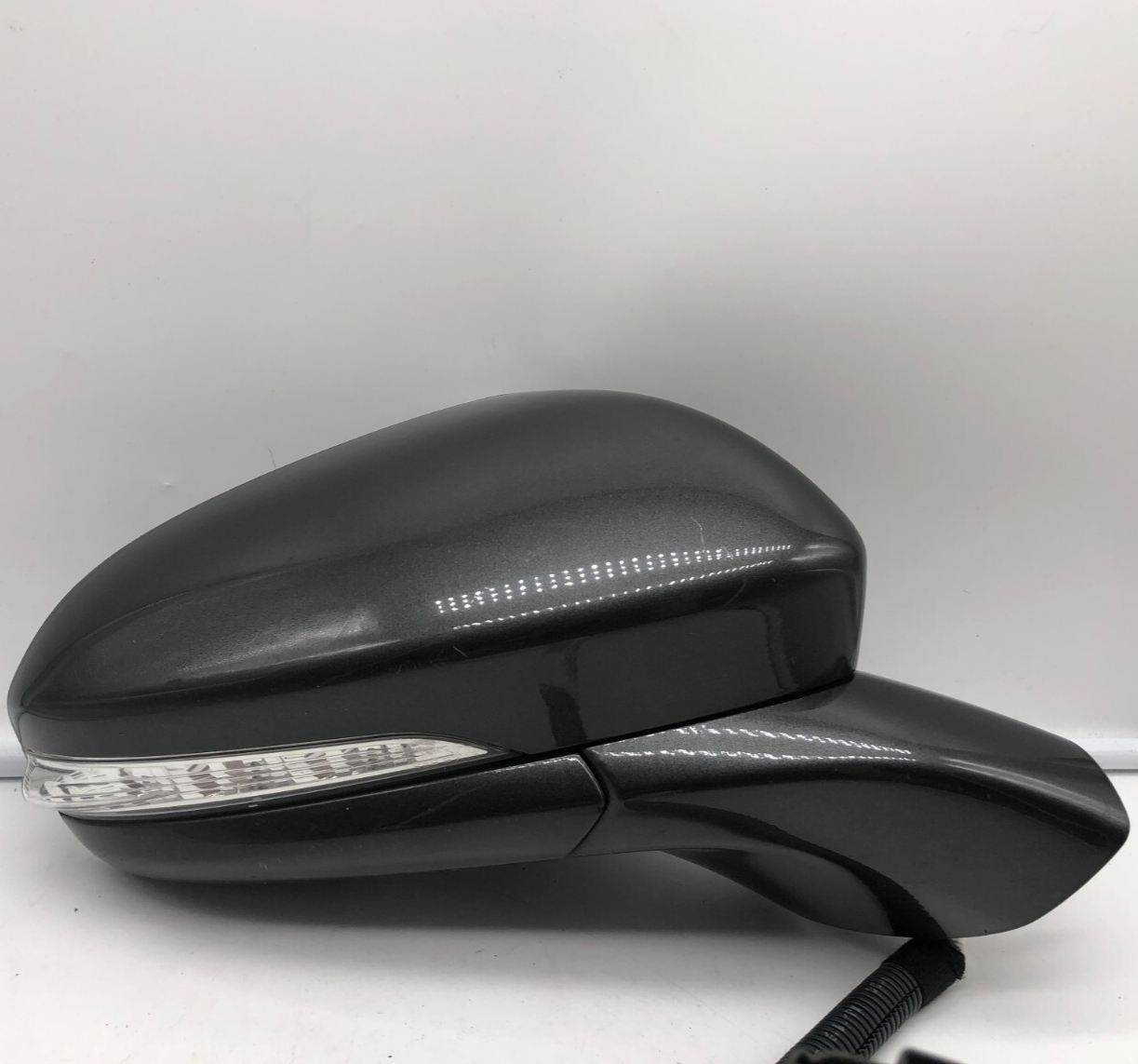 2019-2020 Ford Fusion Passenger Side View Power Door Mirror Gray BSA E03B39072