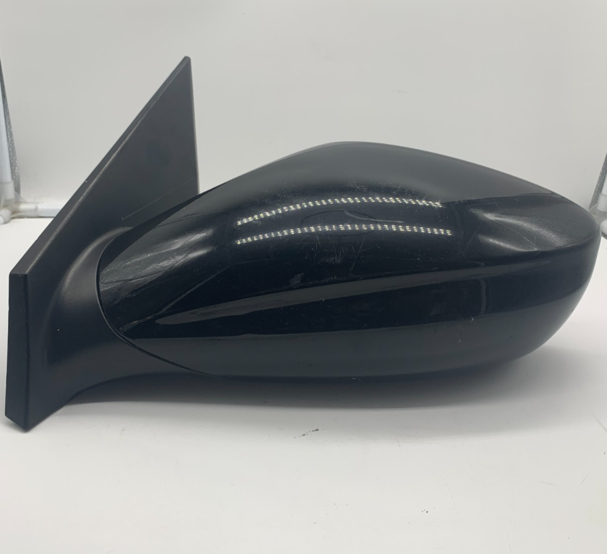 2011-2014 Hyundai Sonata Driver Side View Power Door Mirror Black OEM C04B50029