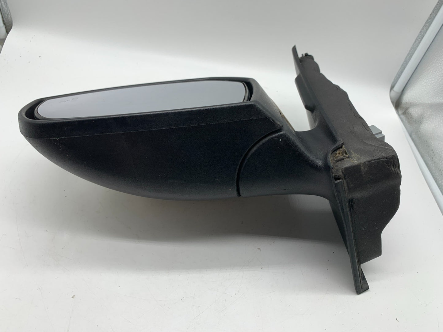 2017-2019 Ford Escape Driver Side View Power Door Mirror White Gold B02B27008