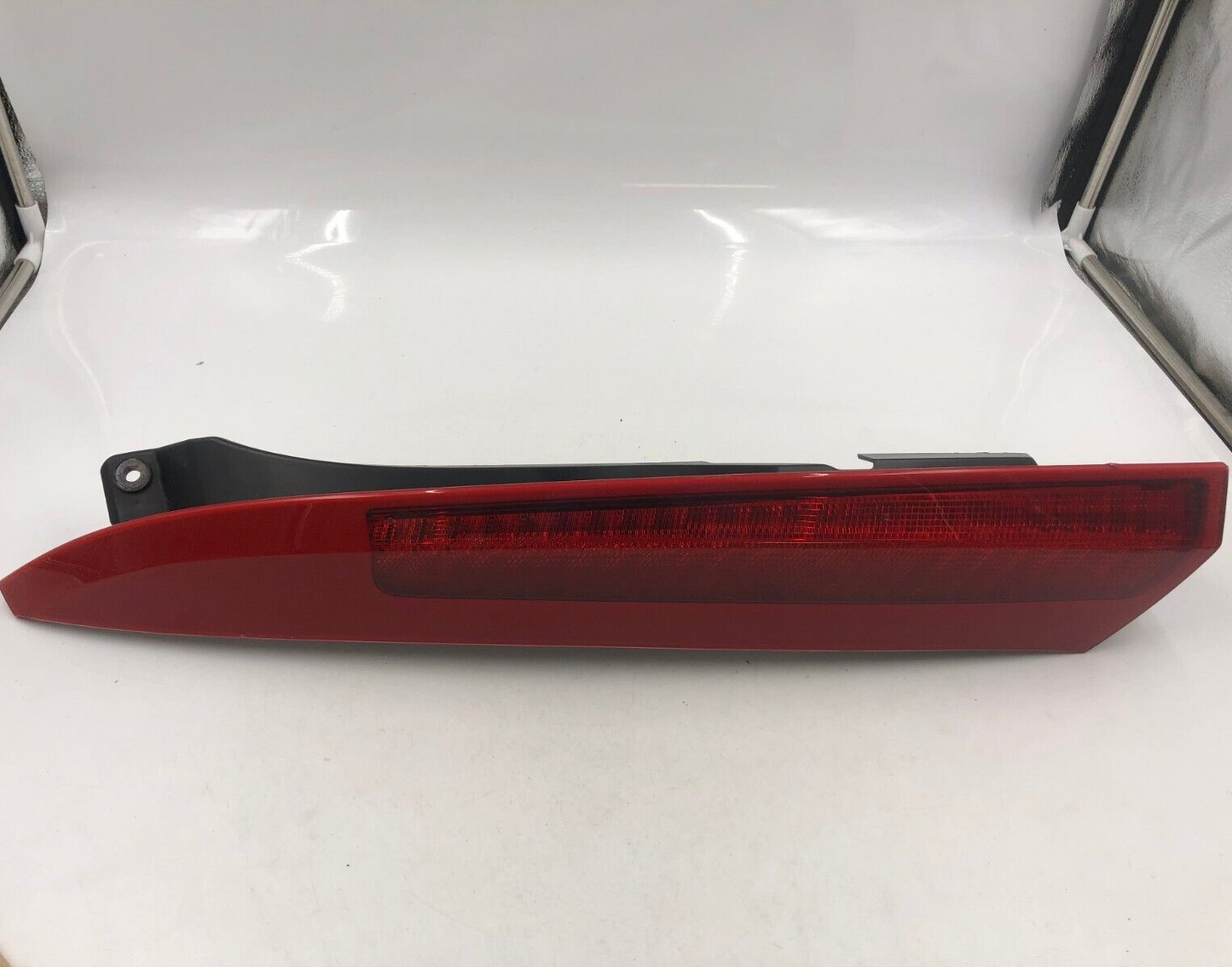 2003-2006 Volvo XC90 Driver Side Upper Tail Light Taillight OEM C04B41008
