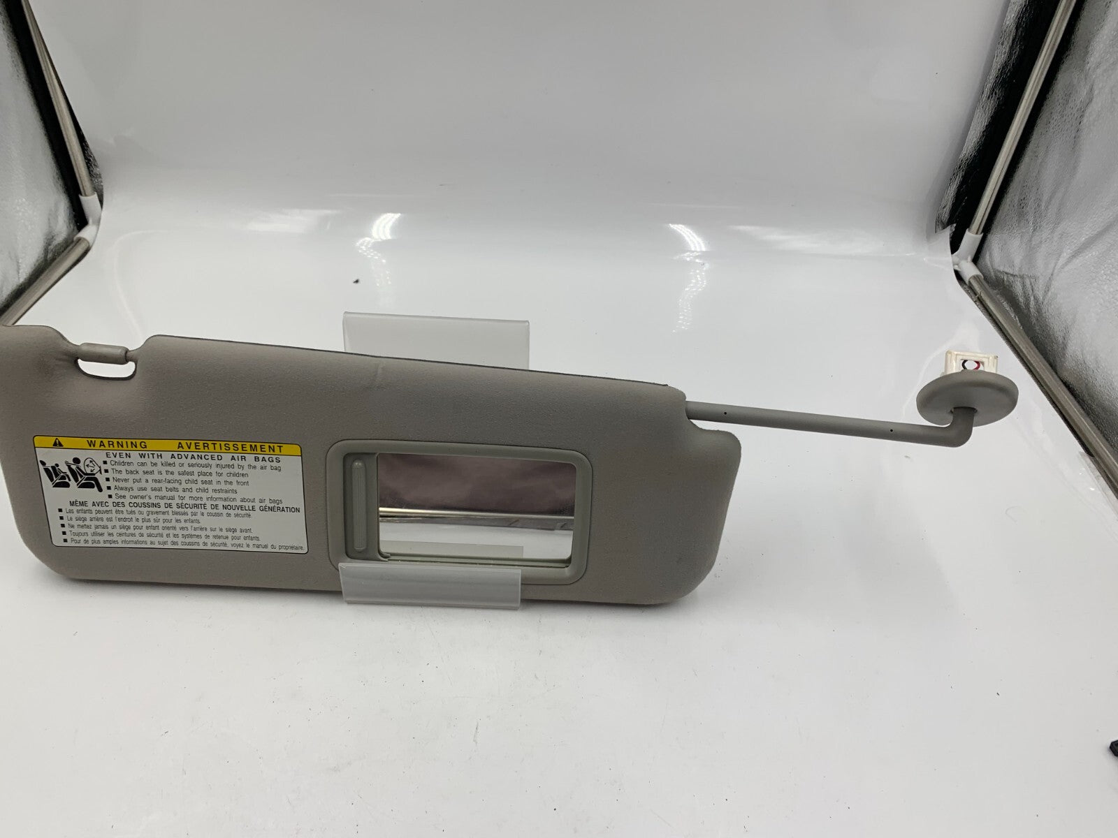2007-2009 Lexus ES350 Passenger Sun Visor Gray Illuminated OEM B04B44026