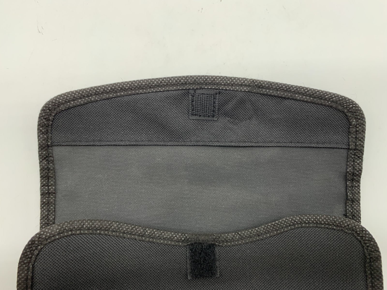 2009 Buick Enclave Owners Manual Set with Case OEM C04B63008