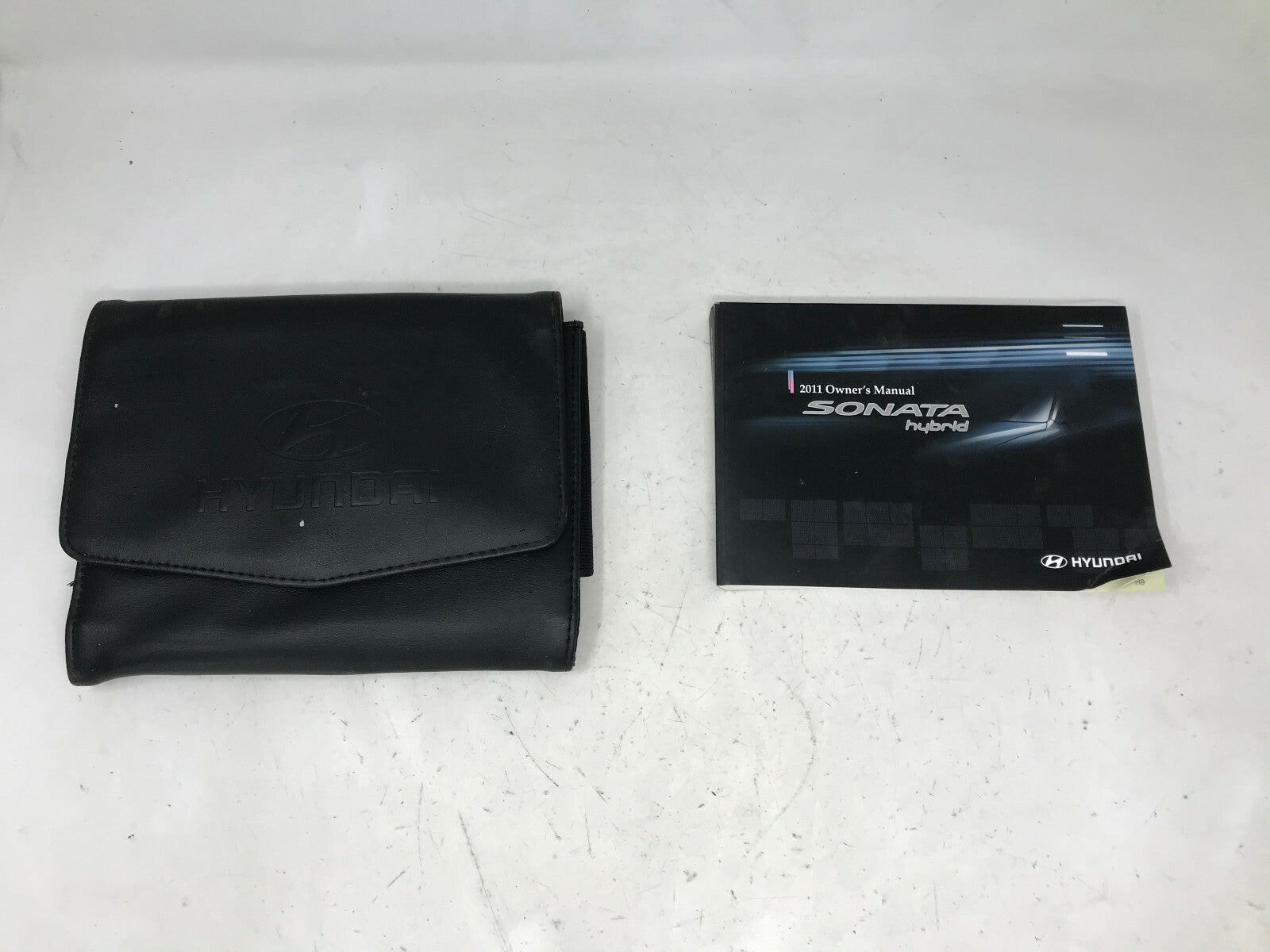 2011 Hyundai Sonata Hybrid Owners Manual Includes Case OEM B03B41072