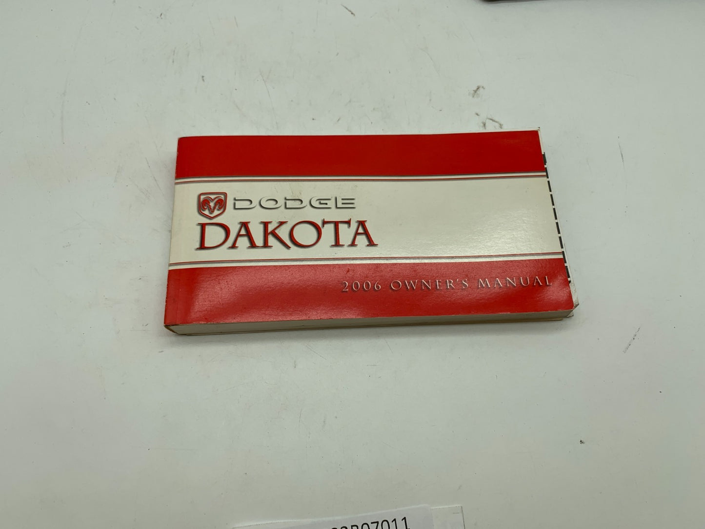 2006 Dodge Dakota Owners Manual Set with Case OEM C02B07011