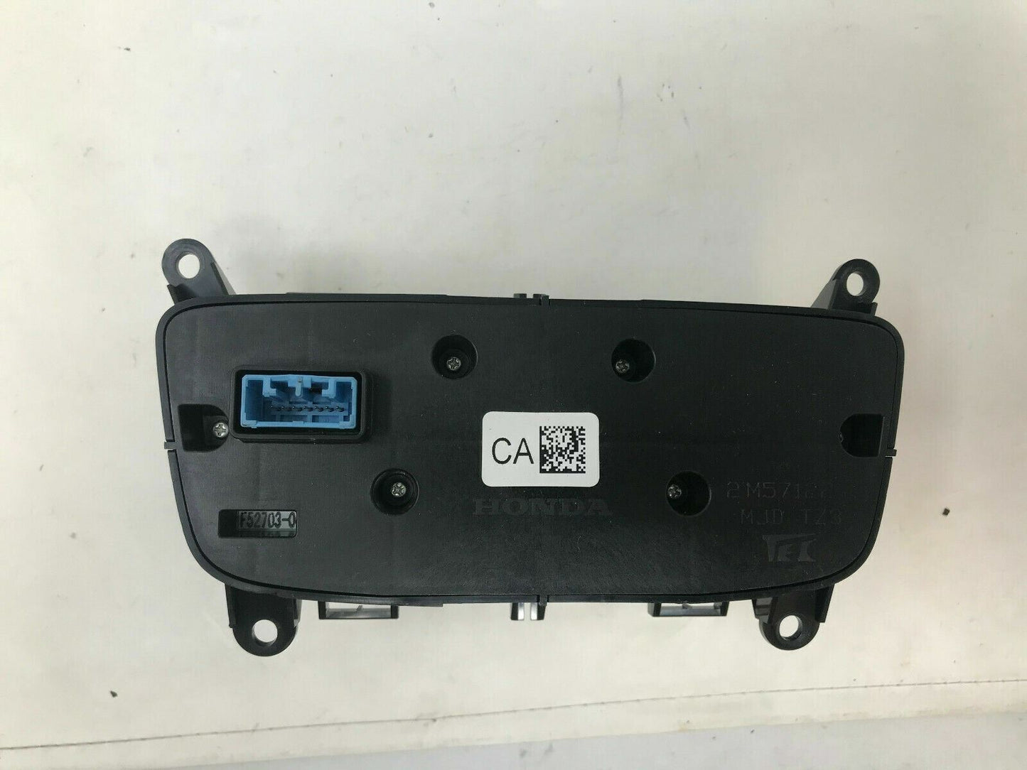2011-2013 Infiniti M37 AC Heater Climate Control Unit OEM C04B49003