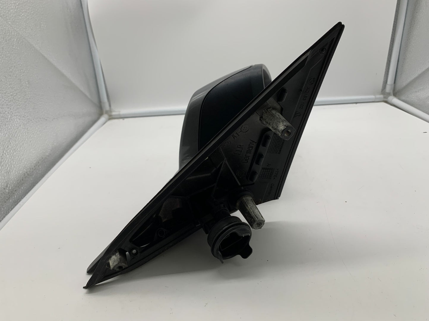 2012-2013 BMW 550i Passenger Side View Power Door Mirror Gray OEM C01B55068