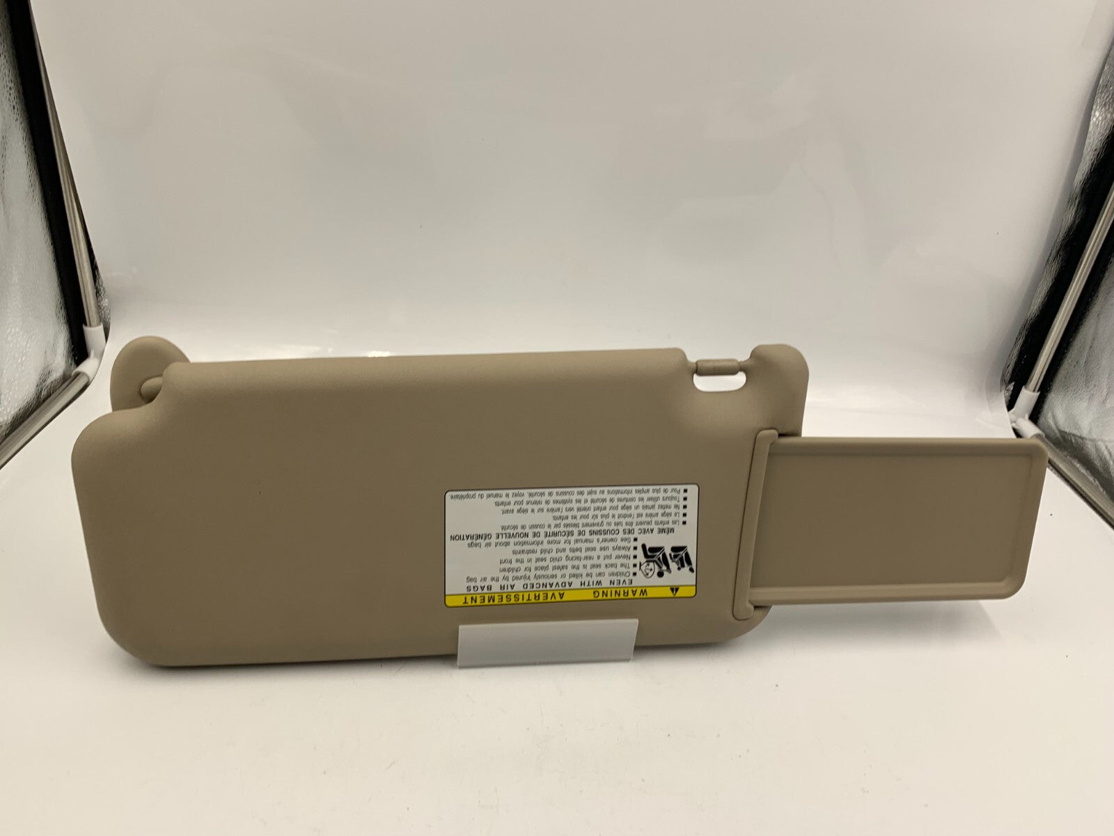 2006-2009 Toyota Rav 4 Passenger Sun Visor Gray Illuminated OEM A02B42028