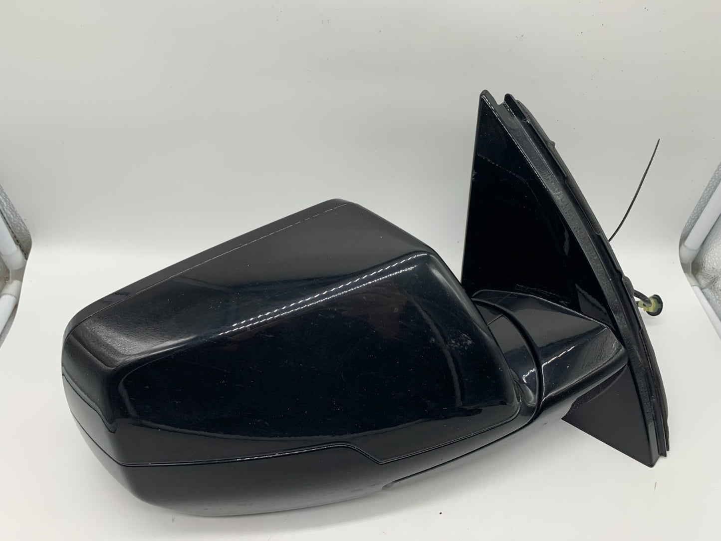 2018-2021 Chevrolet Traverse Passenger Power Door Mirror Black OEM A03B53030