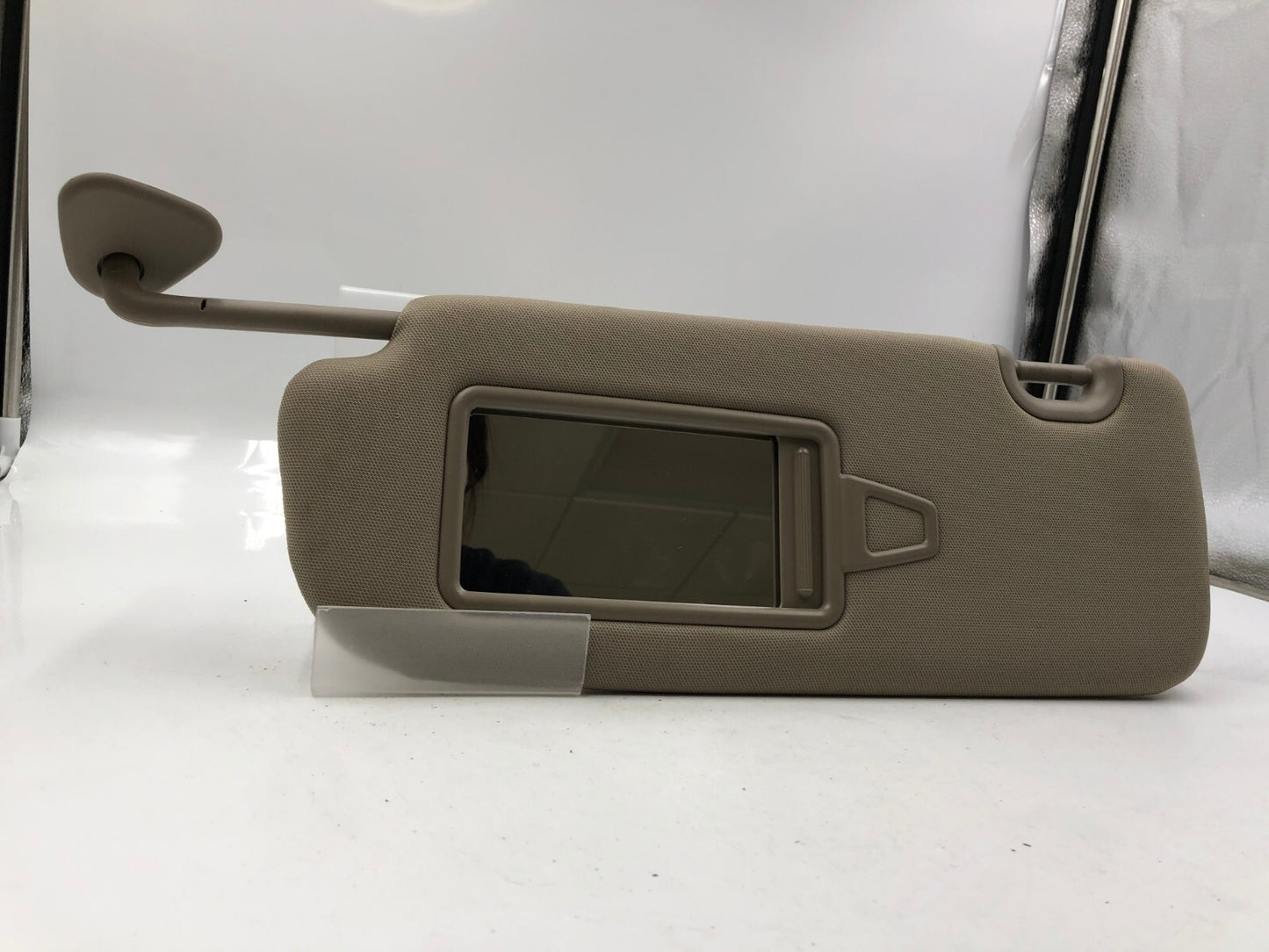 2013-2019 Hyundai Santa Fe Driver Sun Visor Gray Illuminated OEM B02B02039