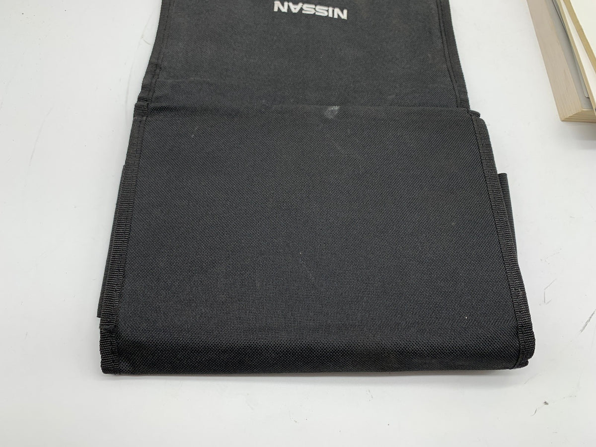 2015 Nissan Altima Sedan Owners Manual Set with Case OEM D03B38006