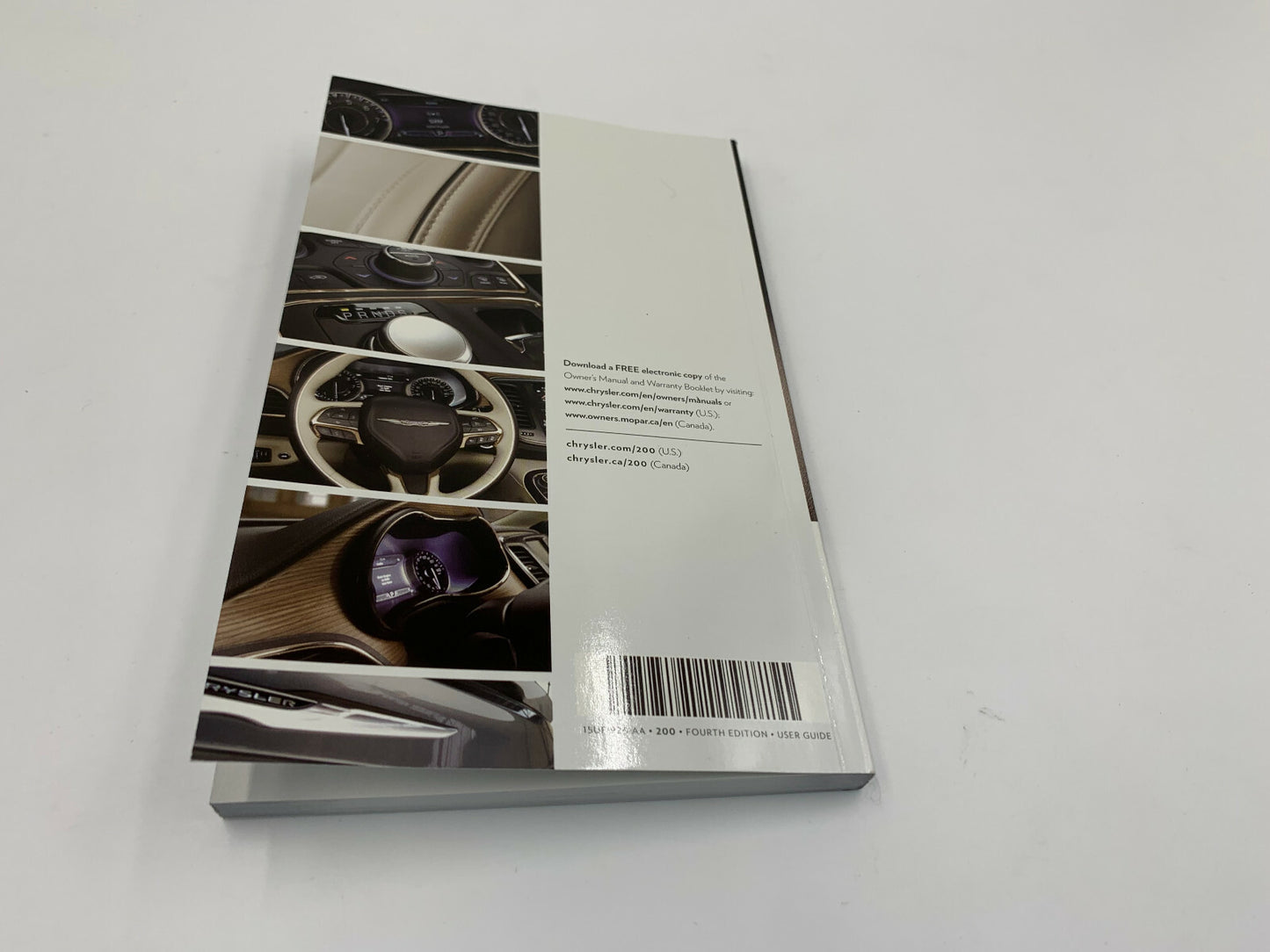 2015 Chrysler 200 Owners Manual with Case OEM C03B68011