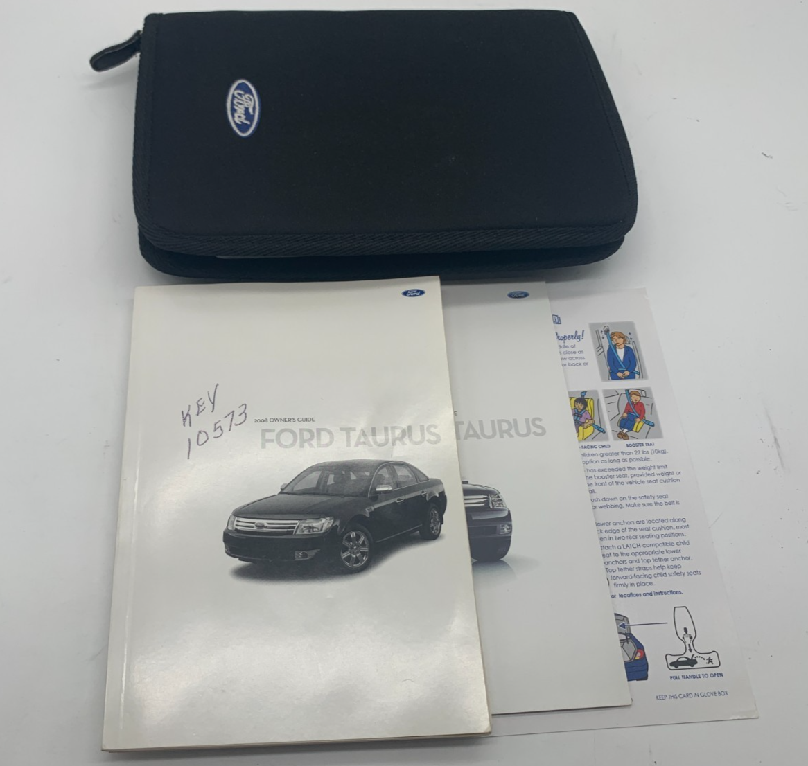 2008 Ford Taurus Owners Manual Set with Case OEM C04B49070