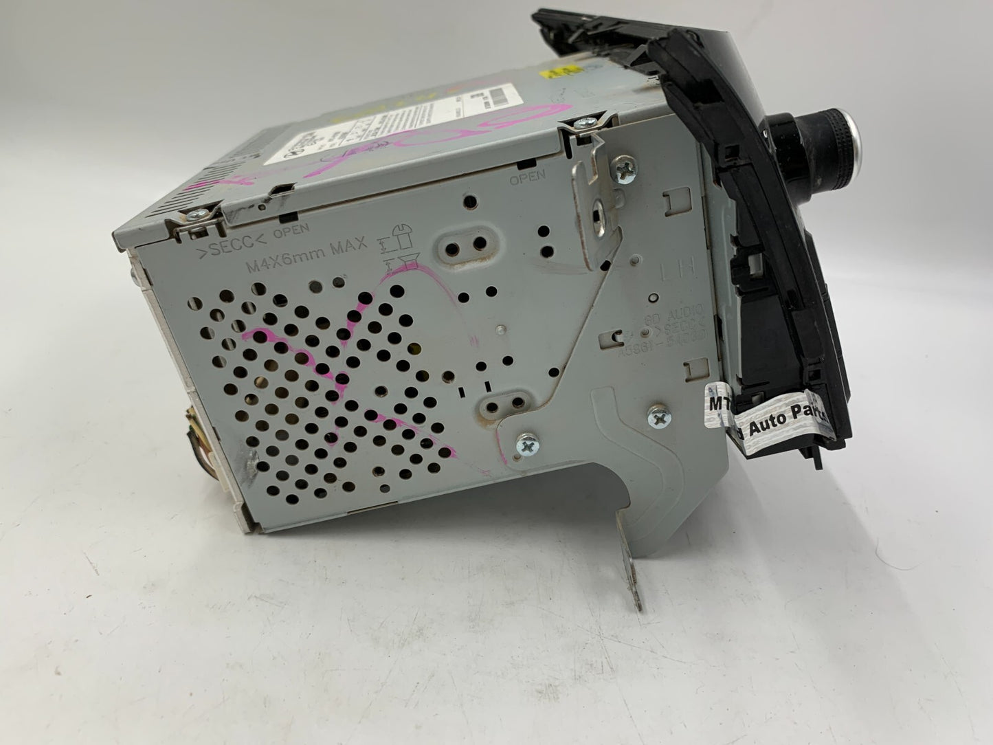 2013-2015 Hyundai Elantra AM FM CD Player Radio Receiver OEM E01B68001