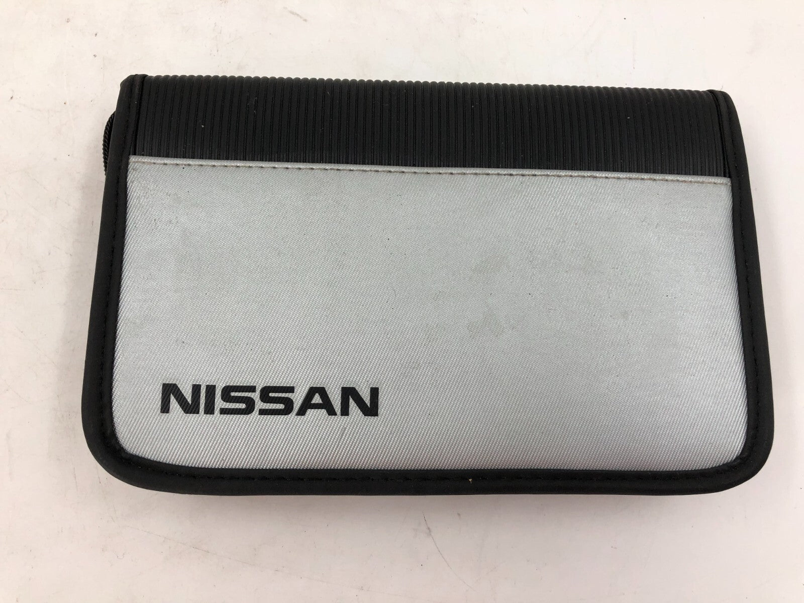 2007 Nissan Sentra Owners Manual Set with Case OEM D02B61008