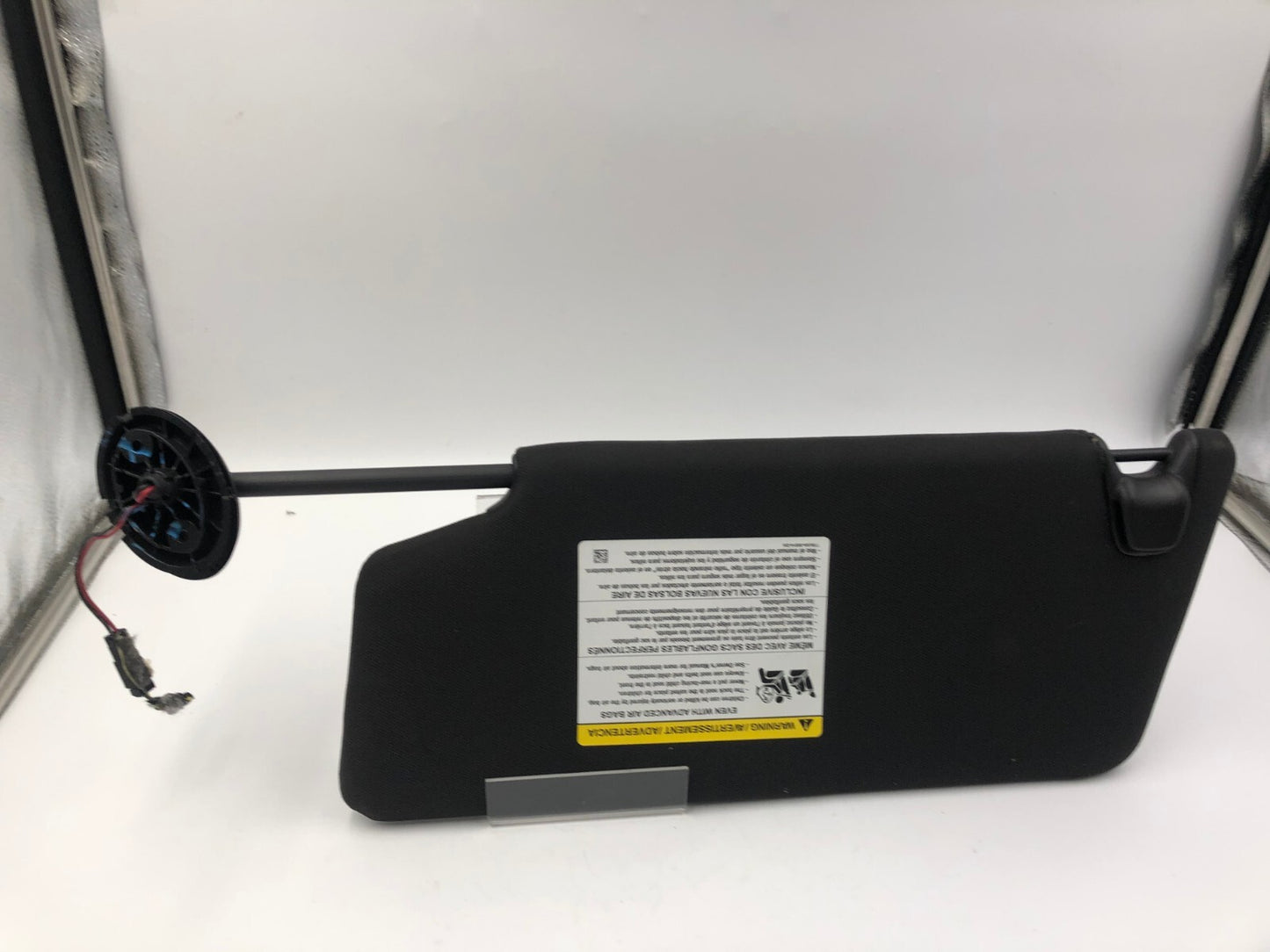 2011-2015 Ford Explorer Passenger Sun Visor Illuminated Black OEM C03B41028