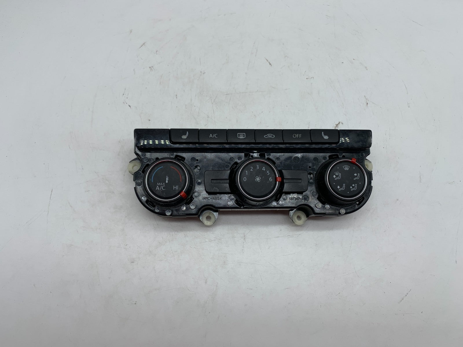 2013-2015 Volkswagen Passat Dual Zone Climate Control AC Heater Heated Seats OEM