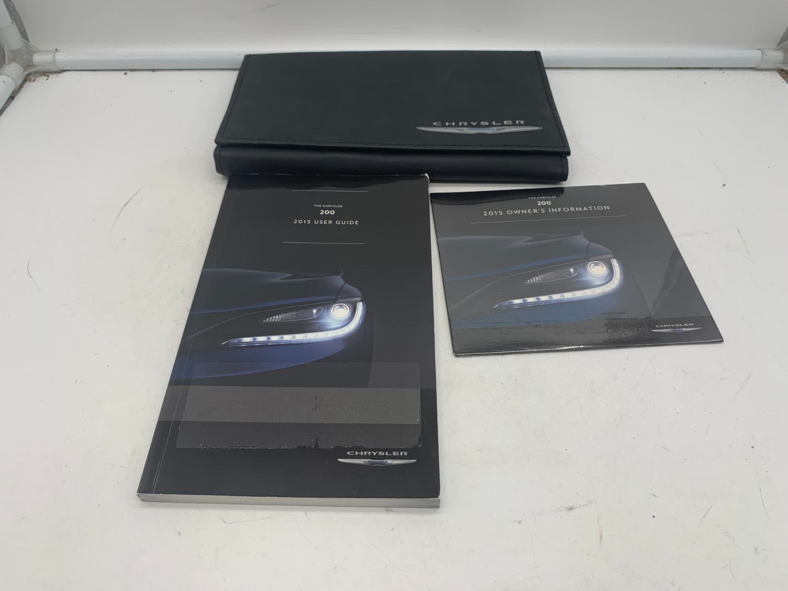 2015 Chrysler 200 Owners Manual Set with Case OEM A01B52094