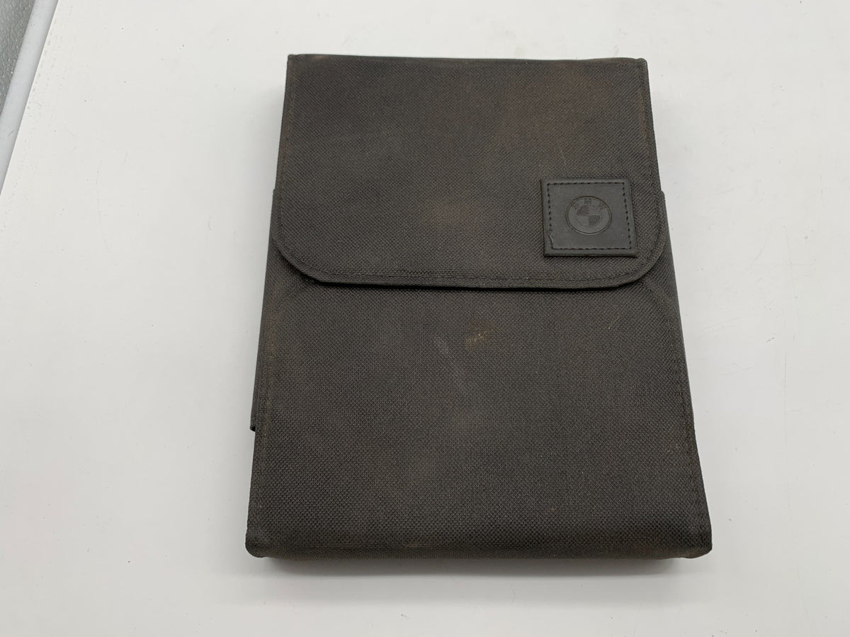 2017 BMW 3 Series Owners Manual Set with Case OEM R01B04008