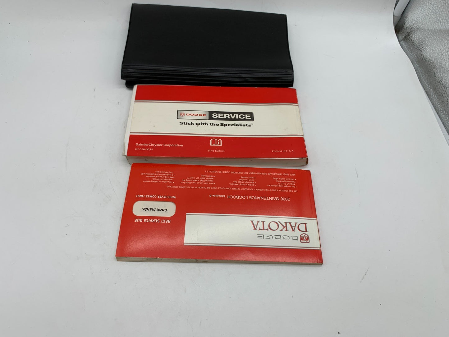 2006 Dodge Dakota Owners Manual Set with Case OEM C02B07011