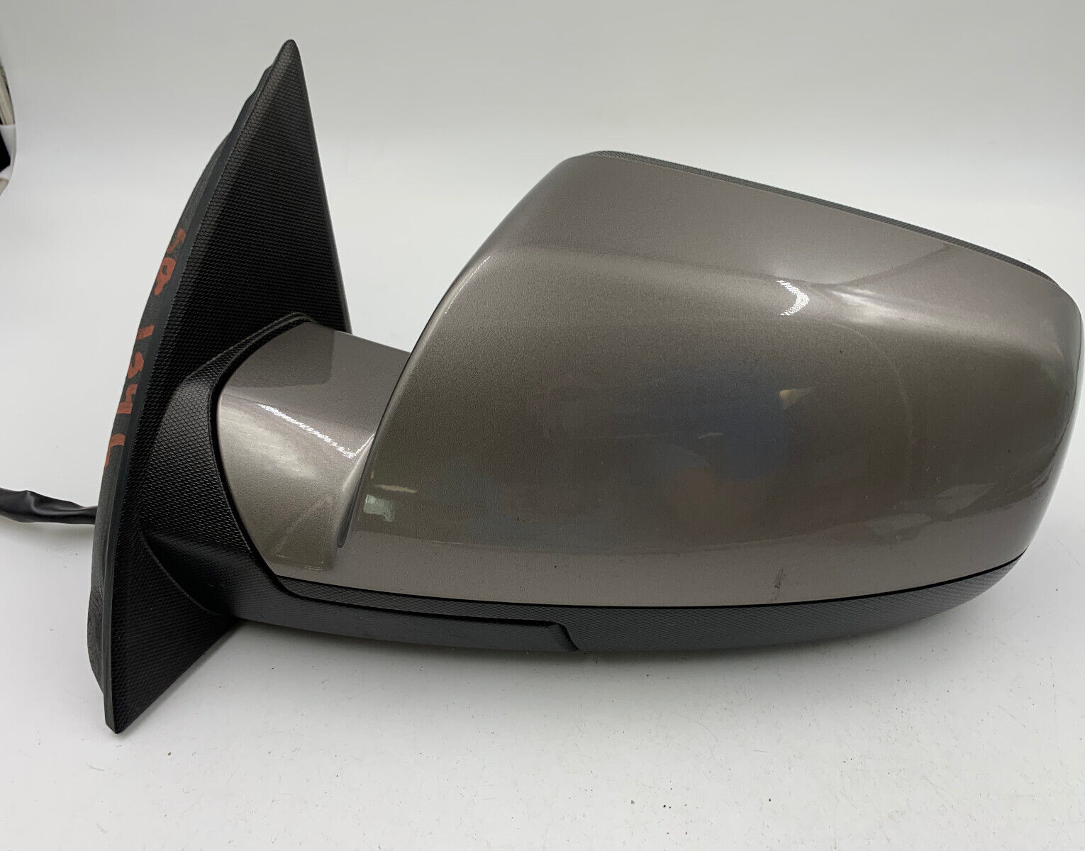 2010-2011 GMC Terrain Driver Side View Power Door Mirror Gray OEM C04B58001