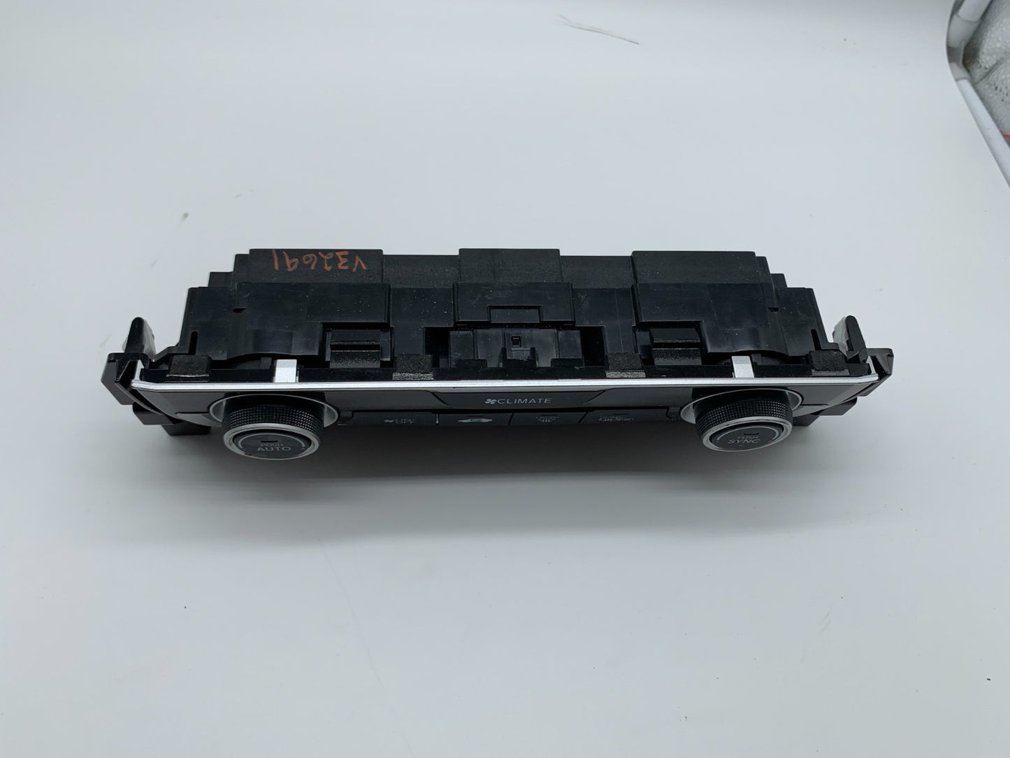 2016-2018 Honda Civic AC Heater Climate Control Unit OEM C04B51007