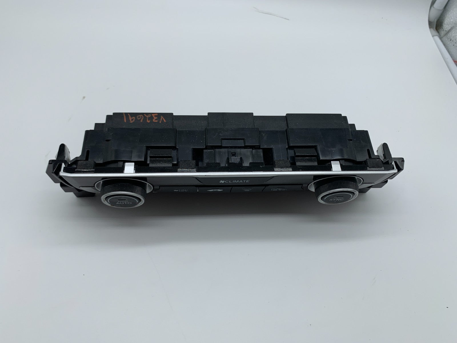 2016-2018 Honda Civic AC Heater Climate Control Unit OEM C04B51007