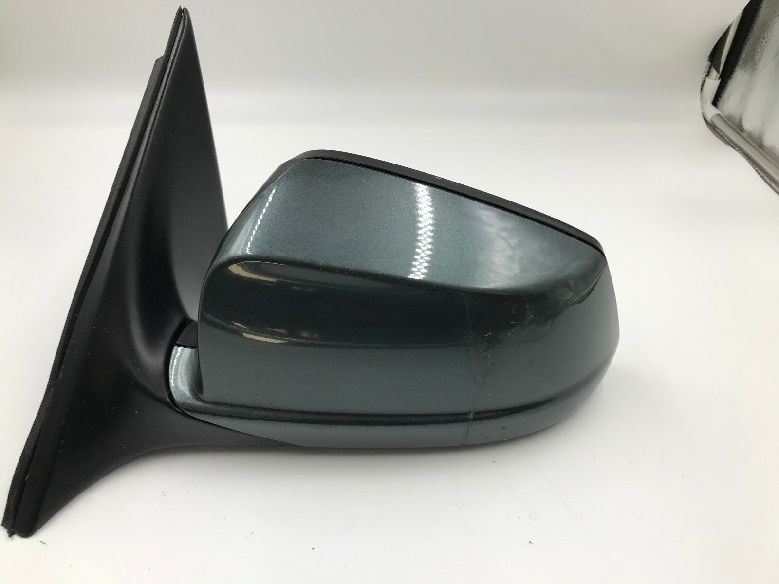 2012-2013 BMW 528i Driver Side View Power Door Mirror Gray OEM D02B04004