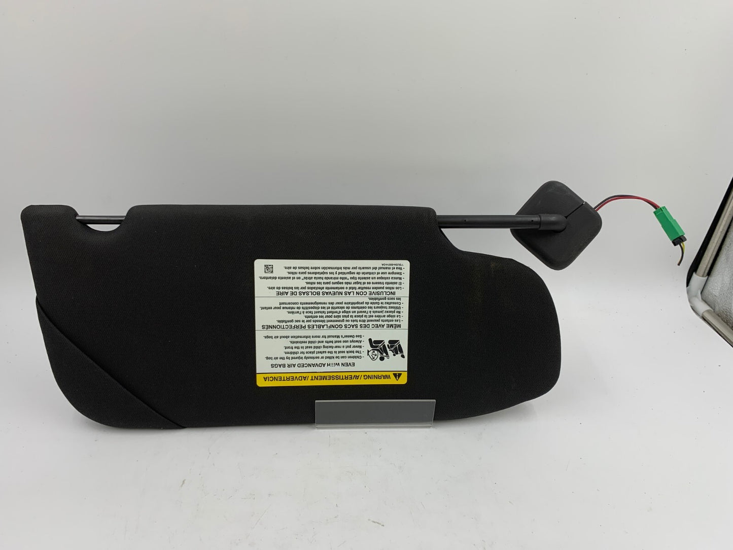 2013-2019 Ford Taurus Driver Sun Visor Illuminated Black OEM B03B41076