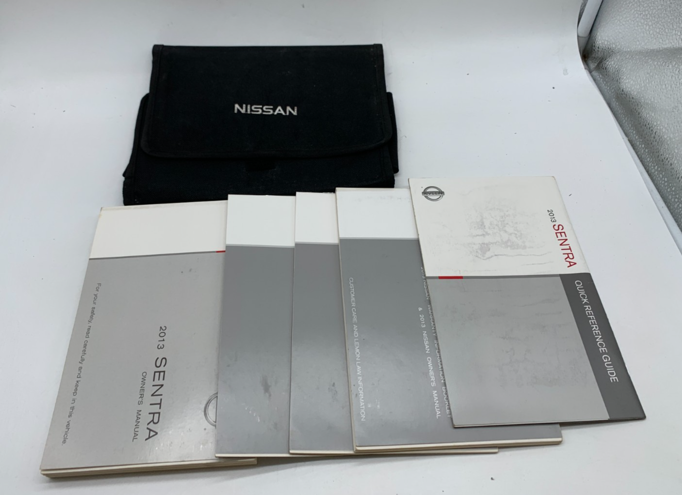 2013 Nissan Sentra Owners Manual Set with Case OEM B01B04001