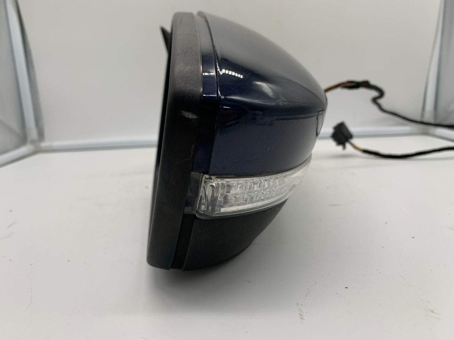 2013-2015 Volkswagen Tiguan Passenger Side Power Door Mirror Blue OEM A03B11038