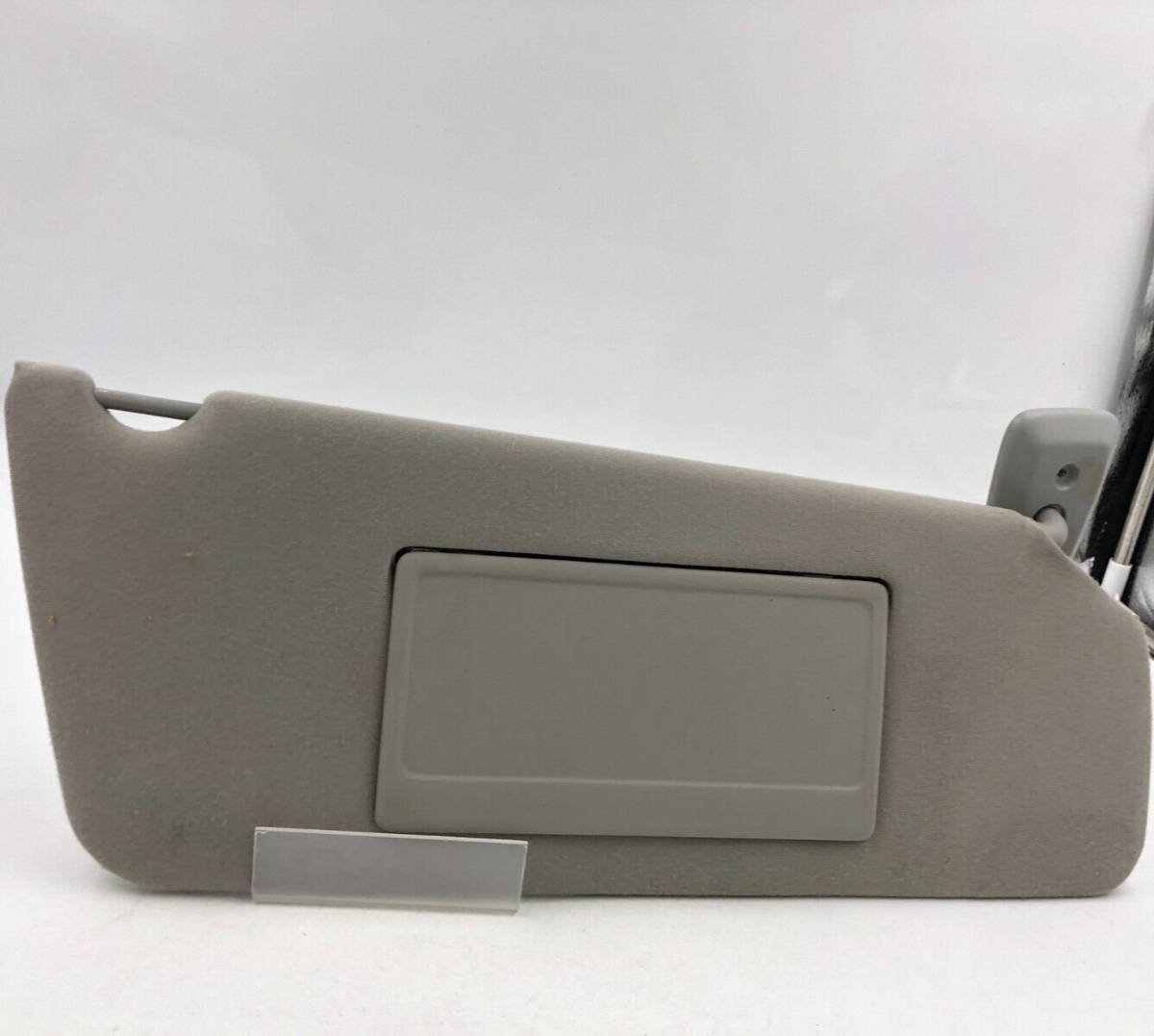 2004-2008 Ford F-150 Passenger Sun Visor Gray OEM D01B25063